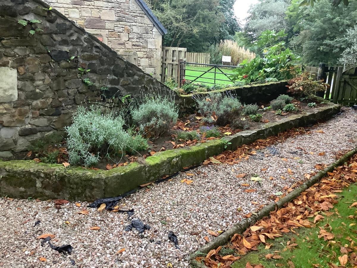 Nethermains House Kilwinning Екстериор снимка