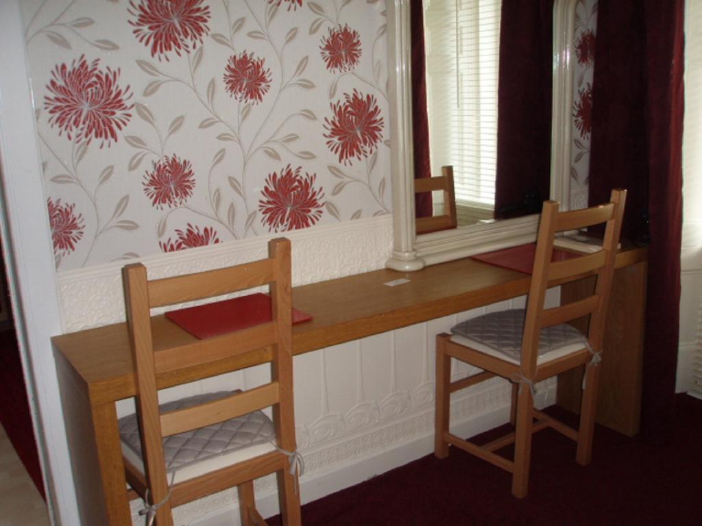 Nethermains House Kilwinning Стая снимка