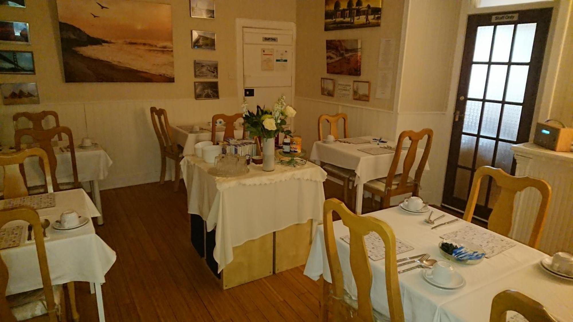Nethermains House Kilwinning Екстериор снимка