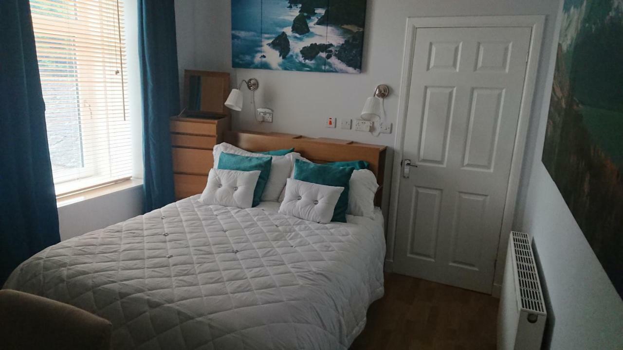 Nethermains House Kilwinning Екстериор снимка